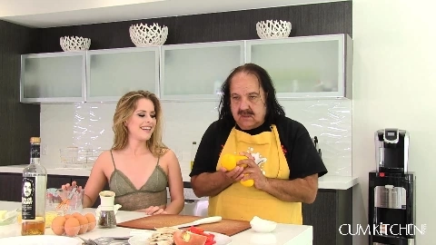 CumKitchen -Omelet You Fuck Ron Jeremy - Lilly Ford.