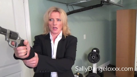 Detective 1st Cut - Sally D'angelo