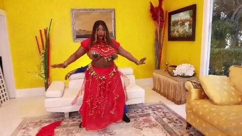 Bollywood Dance Madness - Victoria Cakes