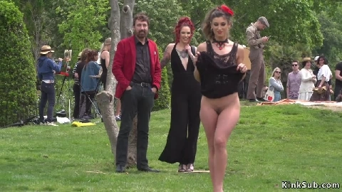 Butt naked slave walked in the park