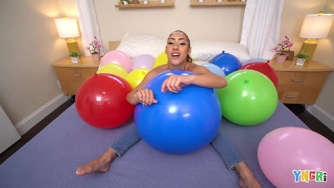 Kira Perez Shows Us What's Poppin With Some Balloon Tri