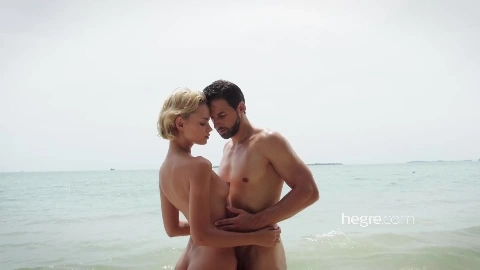 Ariel And Alex Sex On The Beach - Hegre