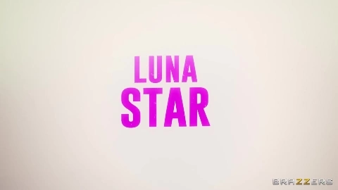 BrazzersExxtra-Luna Star And Mona Azar Stealing The Spo