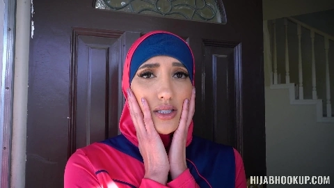 Hijab Hookup-Collecting The Rent - Chloe Amour
