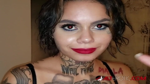 Genevieve Sinn rides a cock before getting a face tattoo - Alt Erotic